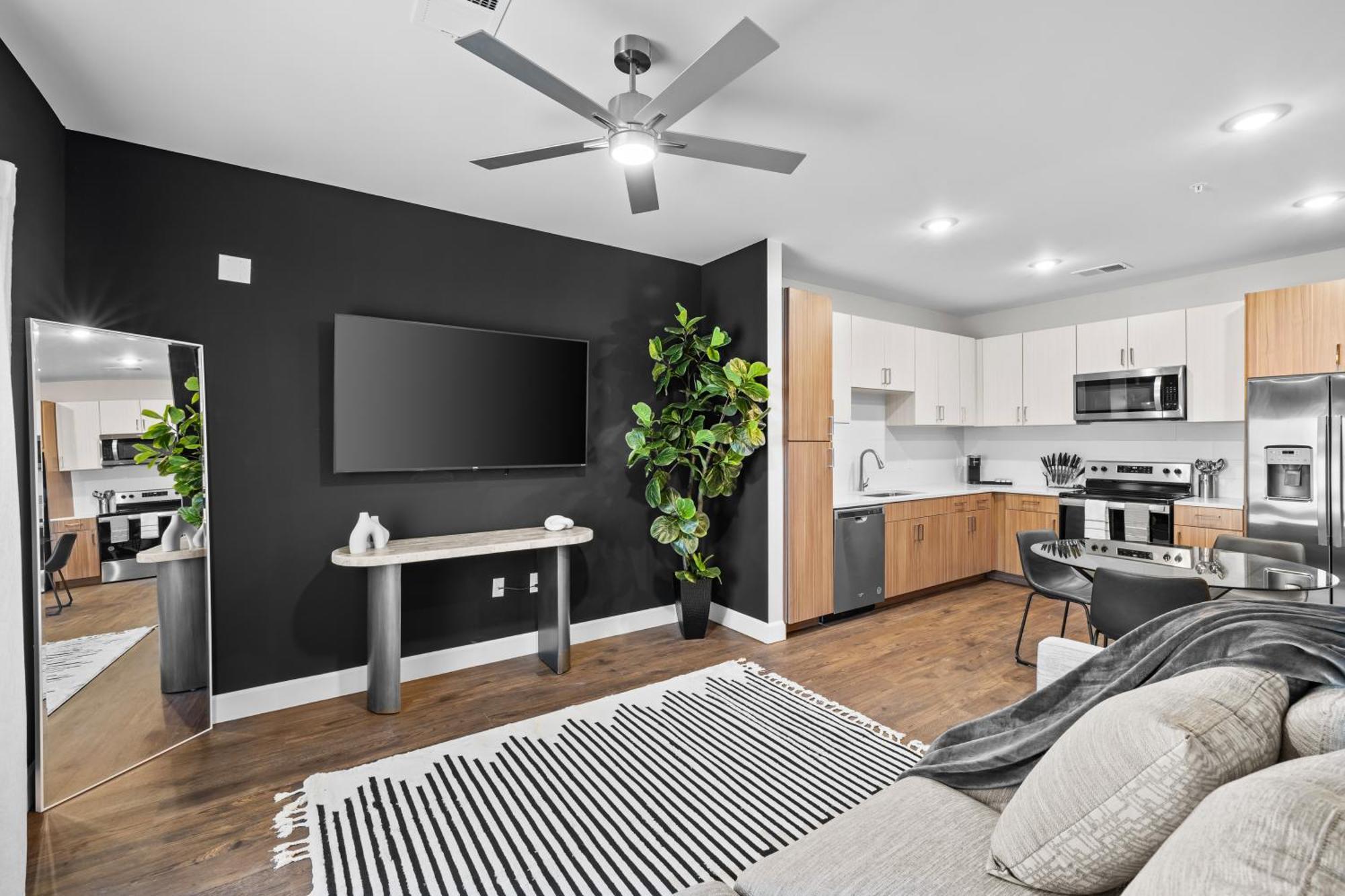 Midnight Manor Penthouse Suite The Gulch 내슈빌 외부 사진